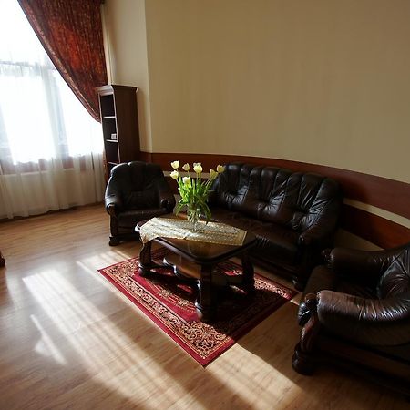 Rezydencja Spalska Apartment สปาวา ภายนอก รูปภาพ