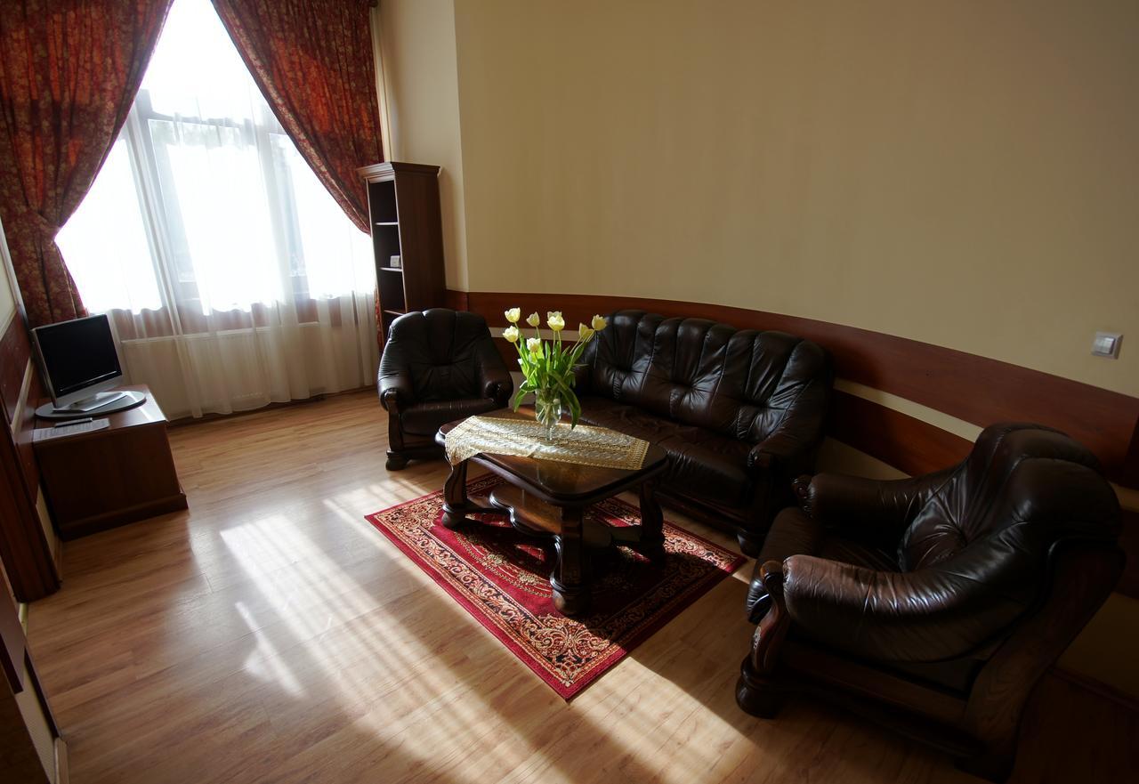 Rezydencja Spalska Apartment สปาวา ภายนอก รูปภาพ